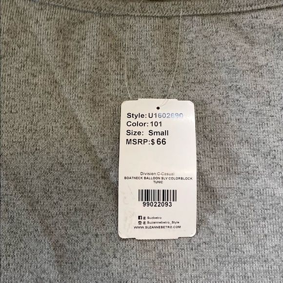 Suzanne Betro sweater Small NWT - Picture 3 of 8